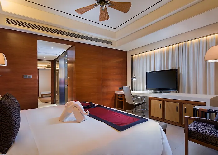 Crowne Plaza Sanya City Center By Ihg