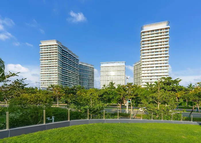 Puhai Sea View Apt By Hailan Tour At Sanya Yazhou Bay