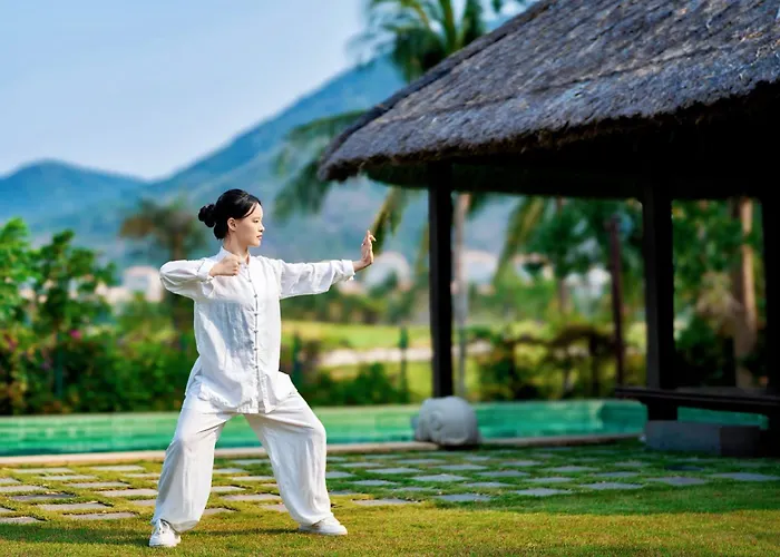 Sanya Yalong Bay Villas & Spa